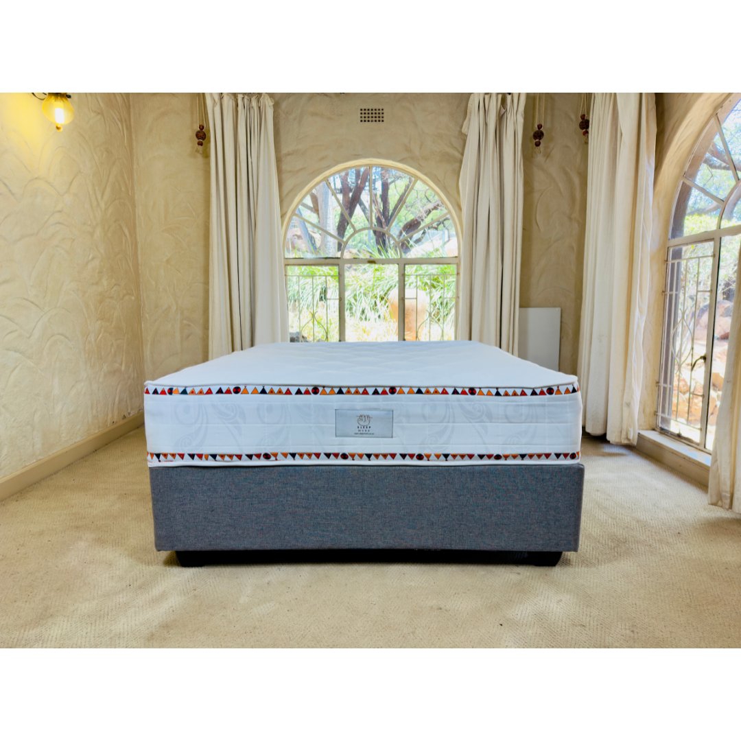 SLEEPMONK1's tweet photo. 🚨 4 YEARS in the making 🚨 Proud to introduce The Zamora Comfort Collection by Sleep Monk! 🇿🇦 African-inspired patterns, customizable designs, and crafted for pure comfort. 🛏️ Perfect for weddings, special gifts, or making your space unique! 🌍✨ https://t.co/0recoETSEn