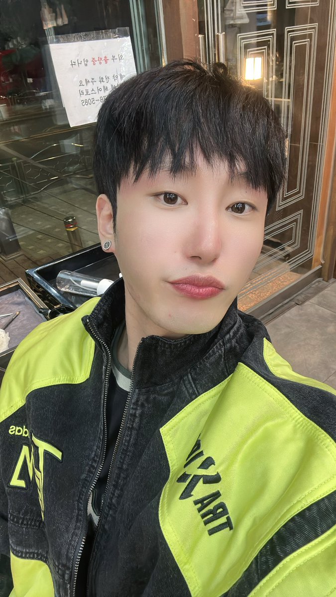JJ(ジェージェー) tweet media