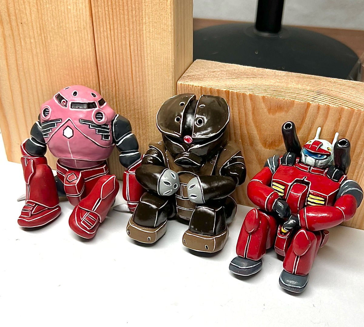 senasukeke's tweet photo. 粘土で作った
ズゴック・アッガイ・ガンキャノン

気に入っていただけたらいいね・リポストお願いします♪ https://t.co/ZHoofZtlXg