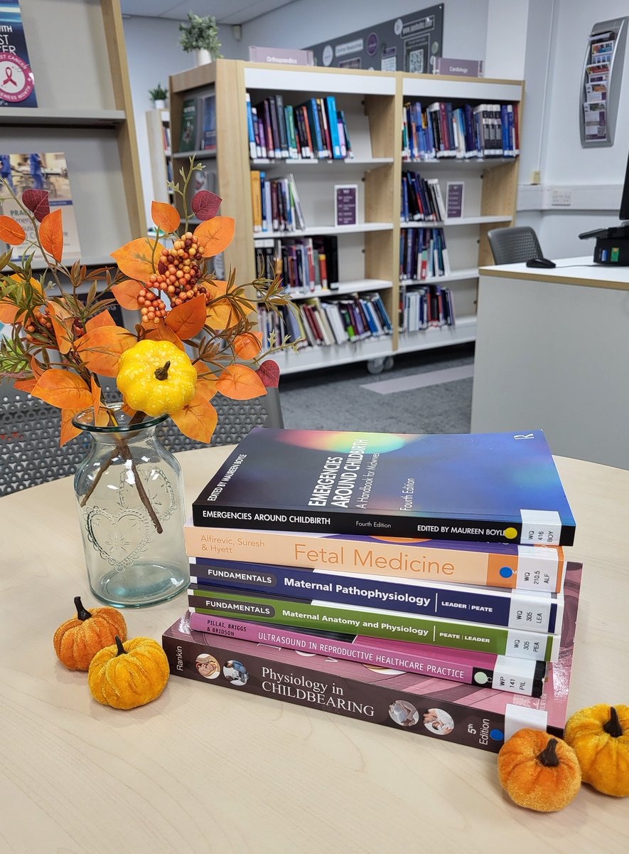 MWLNHSLibrary's tweet photo. As part of our ongoing stock refresh, these fab new midwifery books have arrived and are on their way to Ormskirk Library📚Pop in and see what we have or search our catalogue at https://t.co/pG32Uy9IIR #TeamMWL #nhslibrary #newbooks #midwifery https://t.co/RFC5LjdZrj