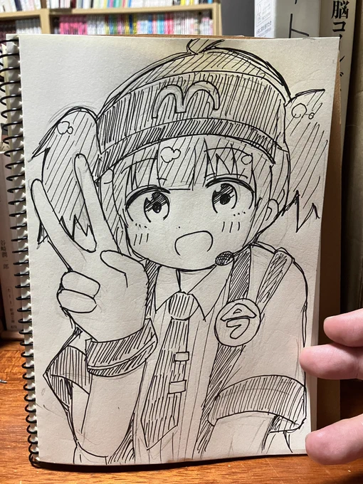 ダブチ食べ美さんを描きました。スケッチブックに。鉛筆とミリペンで。 