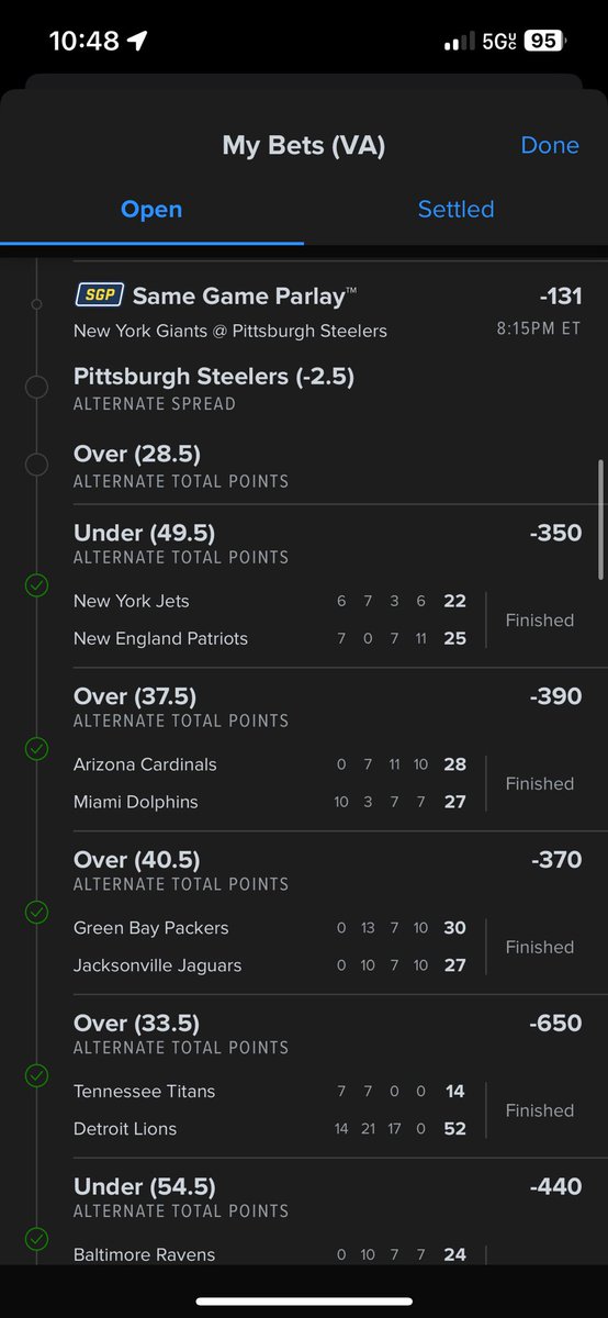 FlossMook's tweet photo. 19 legger pending the last two legs on MNF tonight…. 

Over 28.5 
Steelers -2.5

I will not be cashing out. Need Wilson to step up tonight and get things done.

@br_betting @BookitWithTrent @Heisenberg_lock @Sports_Obs23 https://t.co/qoYCSzW7UC