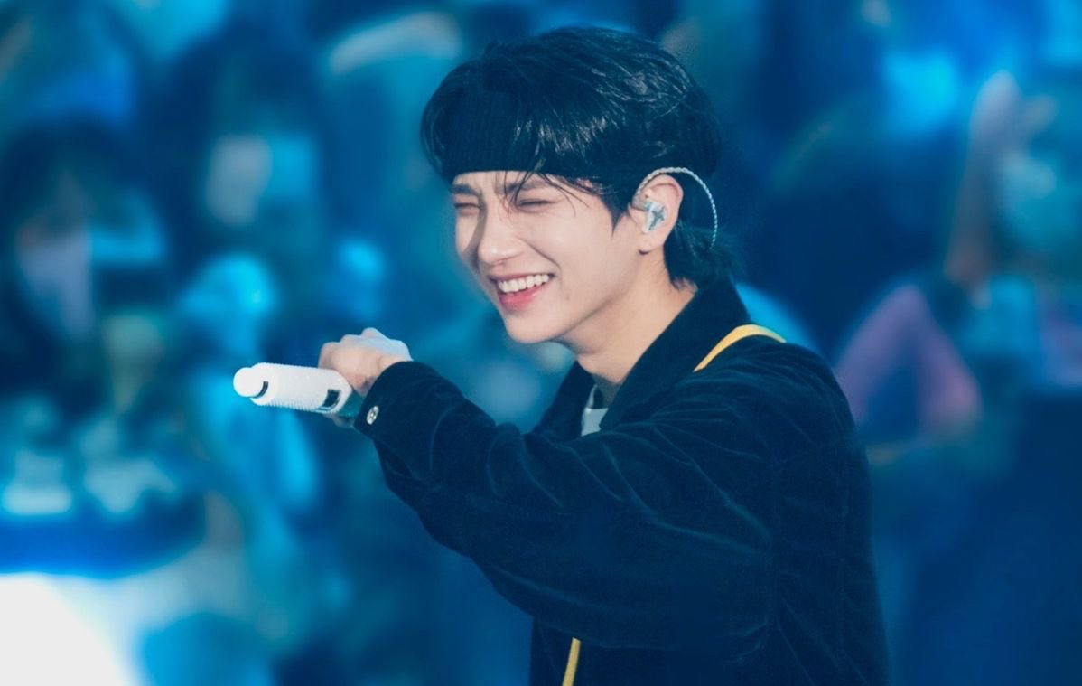 may this world be a little kinder to you, our jisoo 🥺🫂
