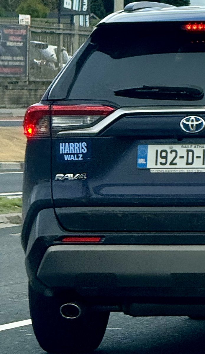 Even some folks in Ireland see the right choice 💙 <a href="/MarkHamill/">Mark Hamill</a> the force is strong with this one. #Harris_Walz2024 #Harris2024