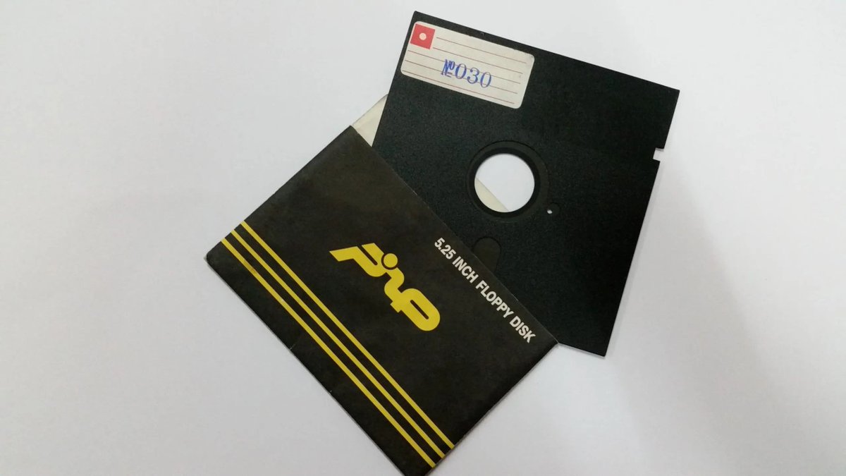 pauldeuce's tweet image. San Francisco metro says goodbye to 5.25" floppies buff.ly/4f6dLHN