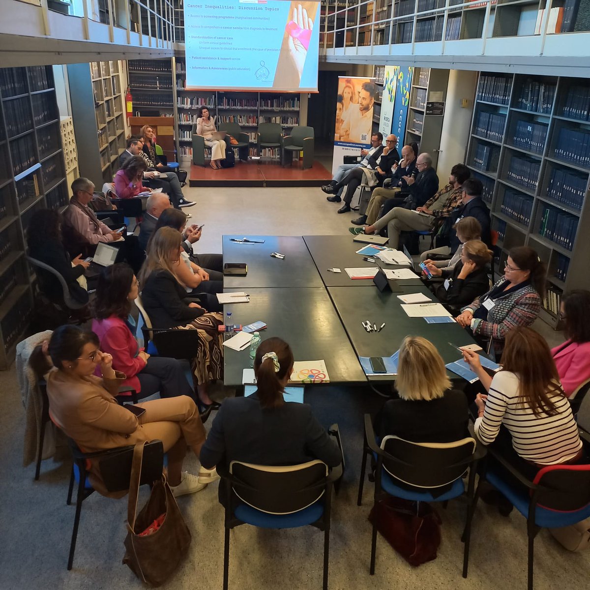 🎬🎙️ Al via, durante il pomeriggio, una #roundtable tra portatori di interesse, animata da 🔎⤵️
✳️Raffaella Giavazzi, Istituto Mario Negri
✳️Dario Manni
Un dialogo e uno scambio per raccogliere proposte concrete di azioni da realizzare, ognuno nel proprio ambito di azione 🤝