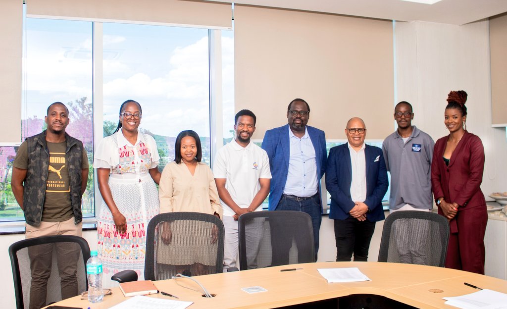 RSTP_Eswatini's tweet photo. 📍Hackathon Update:

All coding teams had an opportunity to present their Innovations to the esteemed judge panelist.

Well Done to all participants. 

Stay tuned for more updates!

#healthackathon #codeforcare #CodeForHealth https://t.co/xpHdla6Tn3