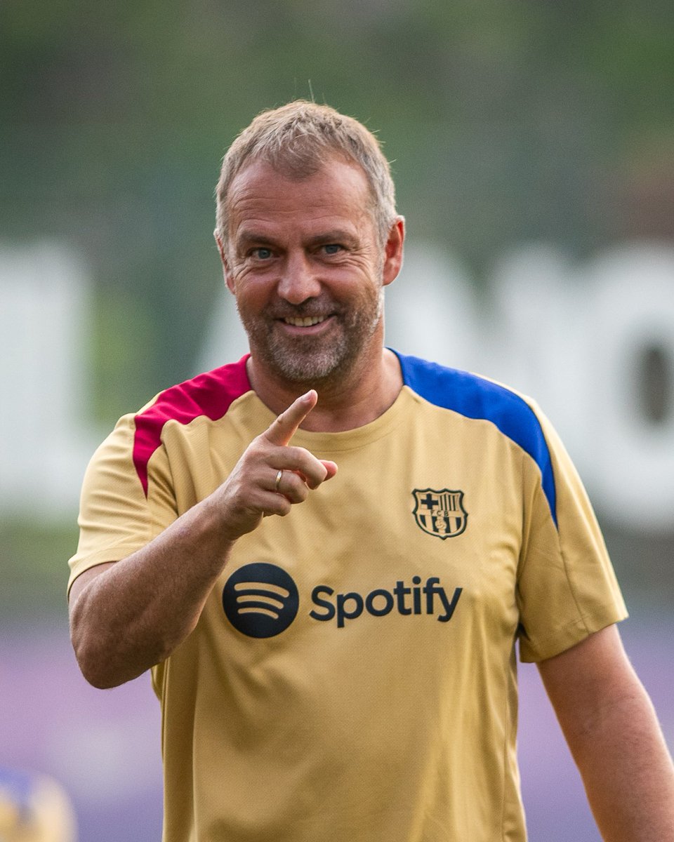 🚨 Hansi Flick, La Liga Coach of the Month for October!
