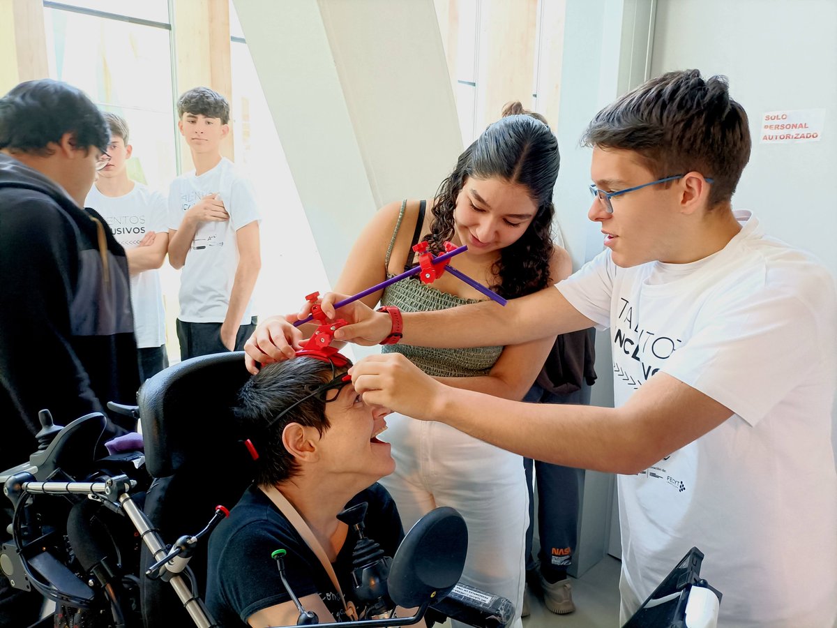 🌟 ¡Estamos de celebración! 🌟 El proyecto Talentos Inclusivos ha ganado el primer premio ex aequo en "Ciencia y Valores Humanos" del certamen Ciencia en Acción. 🏆🤖 Gracias a tod@s l@s que han contribuído a este éxito! 🙏❤️

🔗bit.ly/4f1VNWO