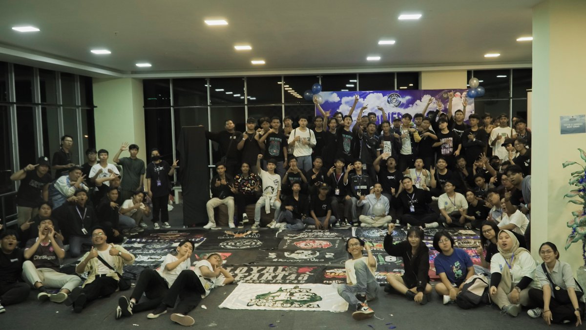 FCLamongan48's tweet photo. [THANKS ALL]

Kami ucapkan banyak terimakasih kepada kalian semua yang sudah berpartisipasi dan meluangkan waktu maupun tenaga untuk datang dan meramaikan acara Anniversary kita ini, tanpa kehadiran kalian semua acara tidak akan seseru itu.

LOVE YOU ALL 🫶

#5unshineInLustrum https://t.co/3chHfU1trE