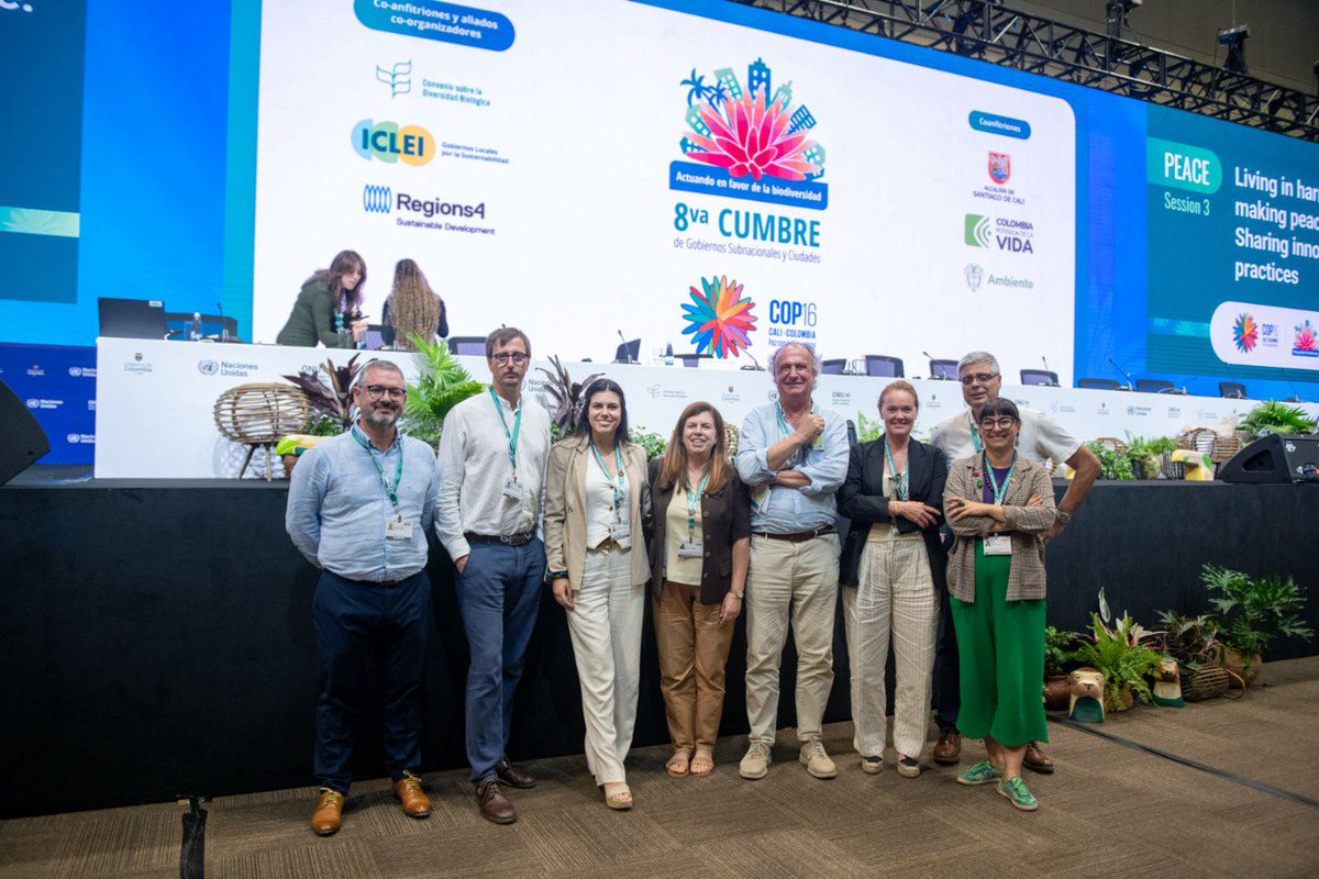 transicioeco's tweet image. 🌍 Fem sentir la veu de Catalunya a la #COP16Colombia: 

🤝 Presentem projectes i casos d'èxit per a la gestió i conservació de la #biodiversitat a la 8a Cimera Mundial de Governs Locals i Regionals #8thSummitCOP16 

🌐 Treballem per l’assoliment de l’objectiu 30x30 per protegir