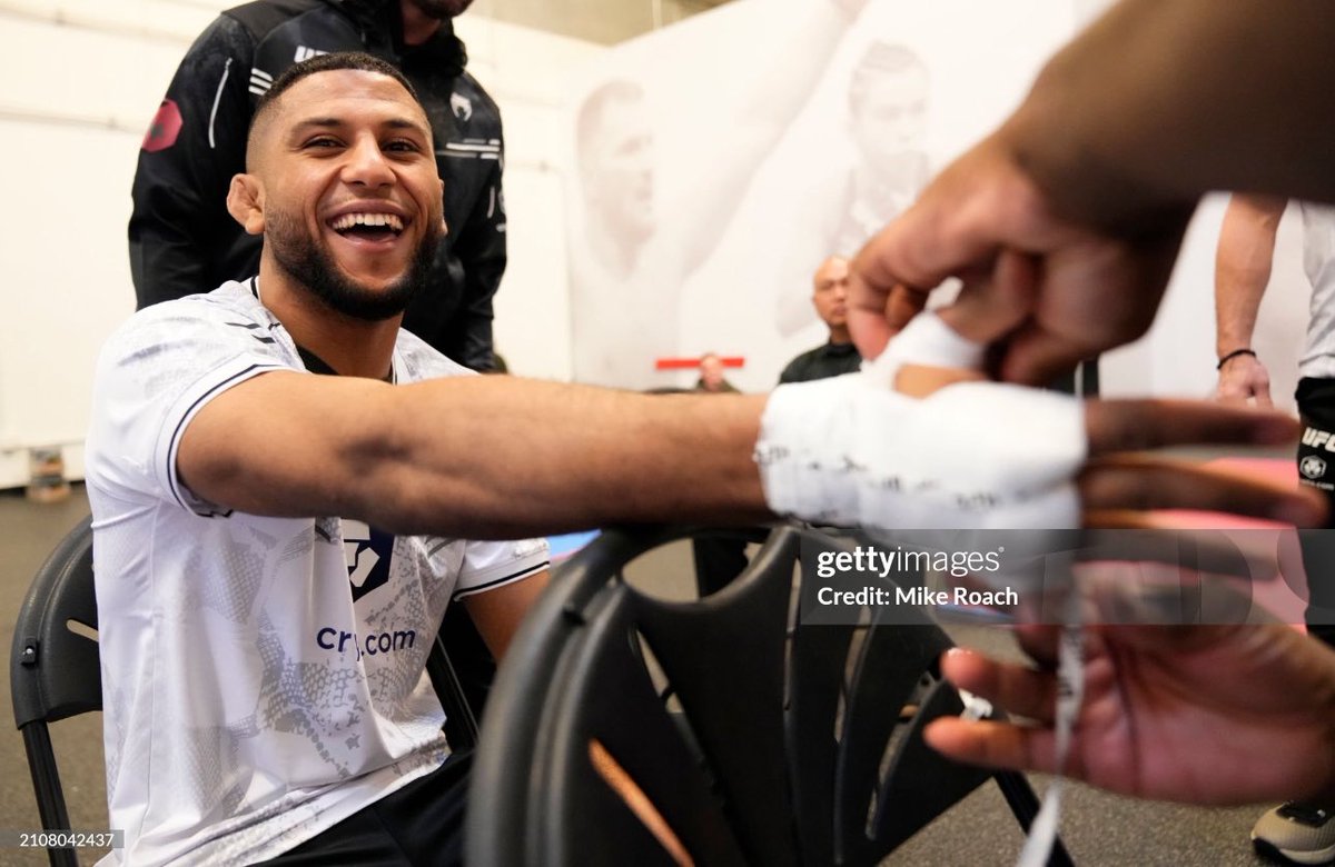 @moroccandevil45 FIGHT WEEEEEEEEK!!! 
Watch <a href="/ufc/">UFC</a> live SATURDAY <a href="/espn/">ESPN</a> + starting at 3pm MDT!
📍 Edmonton, Canada 🇨🇦 #UFCEdmonton #FactoryX #Xonthechest 🇲🇦 😈