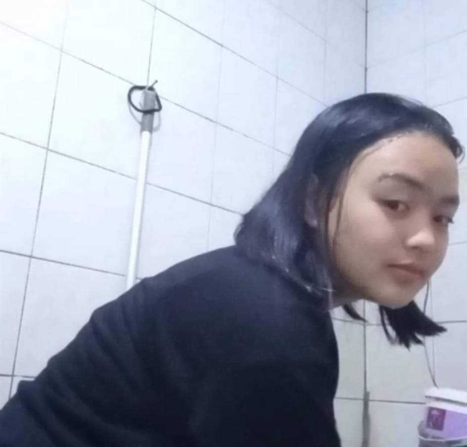 jaidsmit's tweet photo. di kamar mandi
nonton di 👉 https://t.co/1uApK1G7Lq

#SANGEE_AAAAAAAAA 
#SANGEAAAAAAAAAAH 
#ViralVideos #vidio https://t.co/GQXwA2mioa
