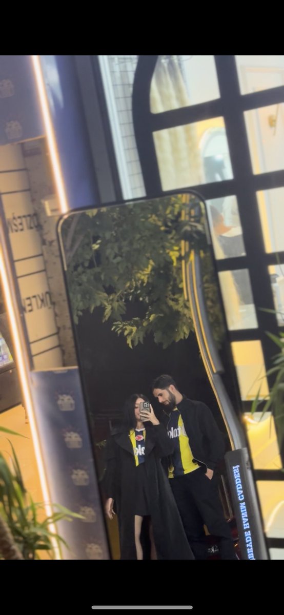 avmavi17's tweet photo. Bize ne bu akşamdan?
#fener https://t.co/2lvQPcJnEP