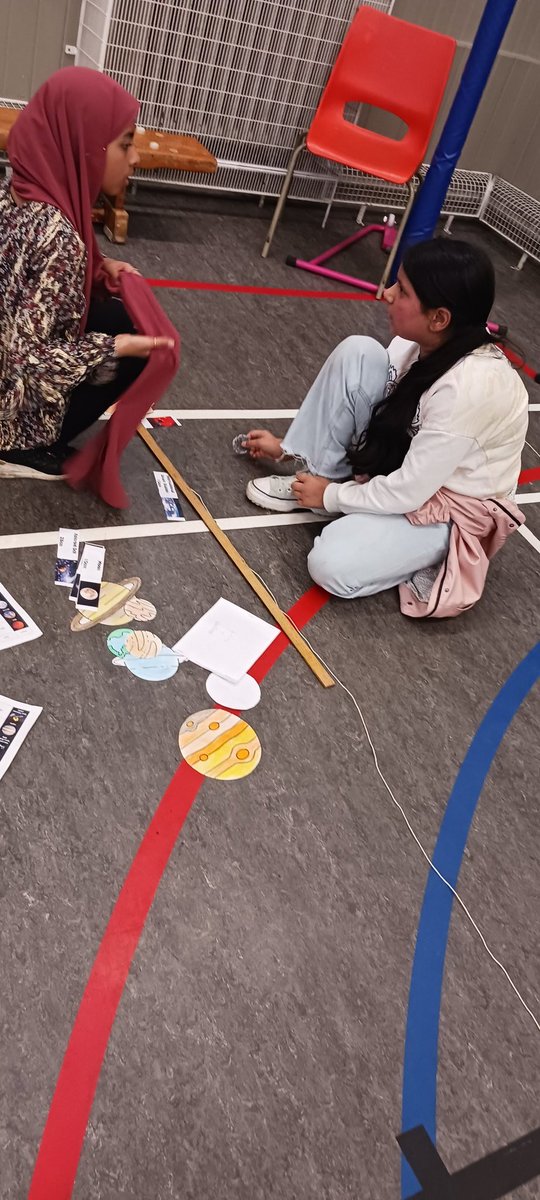 P7Lornestreet's tweet image. We&apos;ve become #NASA mathematicians and have been measuring relative distances of objects in our #Solarsystem @LearnGSC #GSCLearninglab @STEMedscot @STEMglasgow @STEMscotland