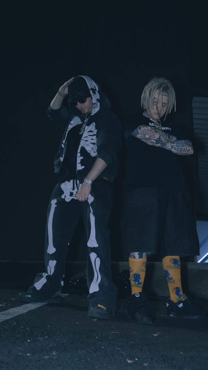 LadFury's tweet photo. Whoop Whoop @wakkothekidd @ouijv #juggalo #icp https://t.co/xATfJLaJCx