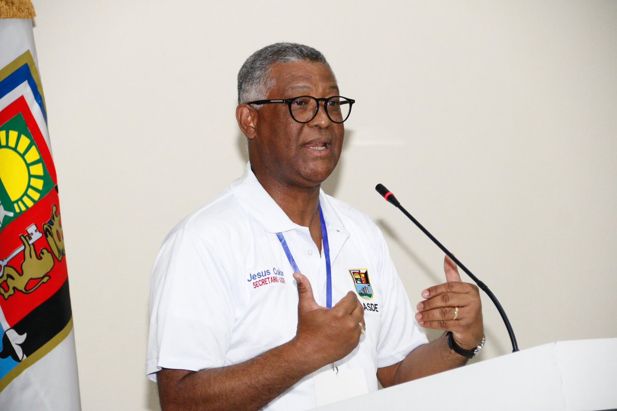 JesusColonAr's tweet photo. Este pasado fin de semana tuve el honor de participar en el Primer Foro Municipal de Santo Domingo Este en La Romana. Un espacio enriquecedor para dialogar y construir un mejor futuro para nuestro municipio. 

¡Santo Domingo Este se levanta! 

#ForoMunicipal #SDE #LaRomana https://t.co/NUHNuNUWSB
