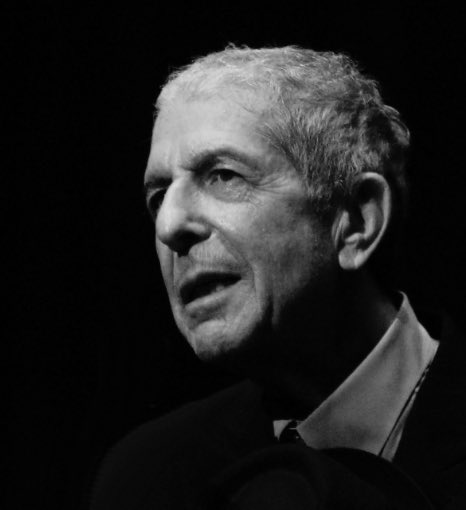 Mængden og tyngden af dybe og inderlige sandheder i Leonard Cohens oeuvre er enorm, når man som mand har nået en vis alder og forsøger at opnå en vis selverkendelse…