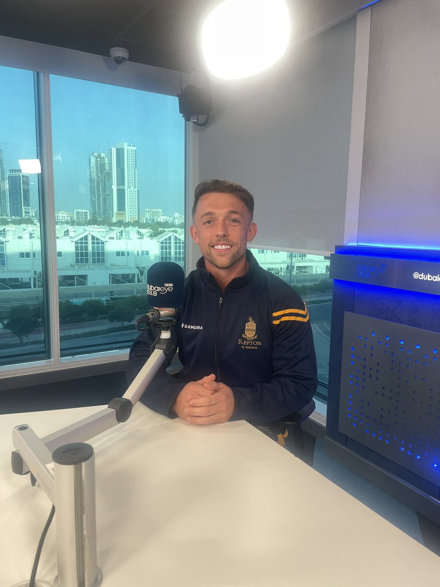 Mr Doel PE tweet media