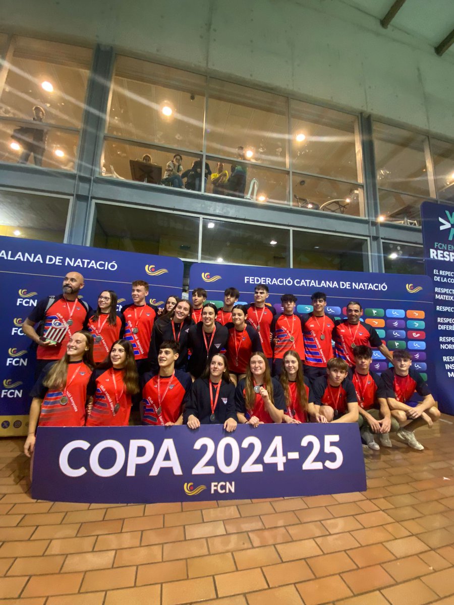 El @nataciobanyoles segueix sumant èxits i victòries, i és que aquest cap de setmana ha aconseguit l’ascens a 1a Divisió de la Copa Catalana per Clubs per la següent temporada 25-26

Llegeix la notícia👉 cnbanyoles.cat/bitllet-a-1a-d…