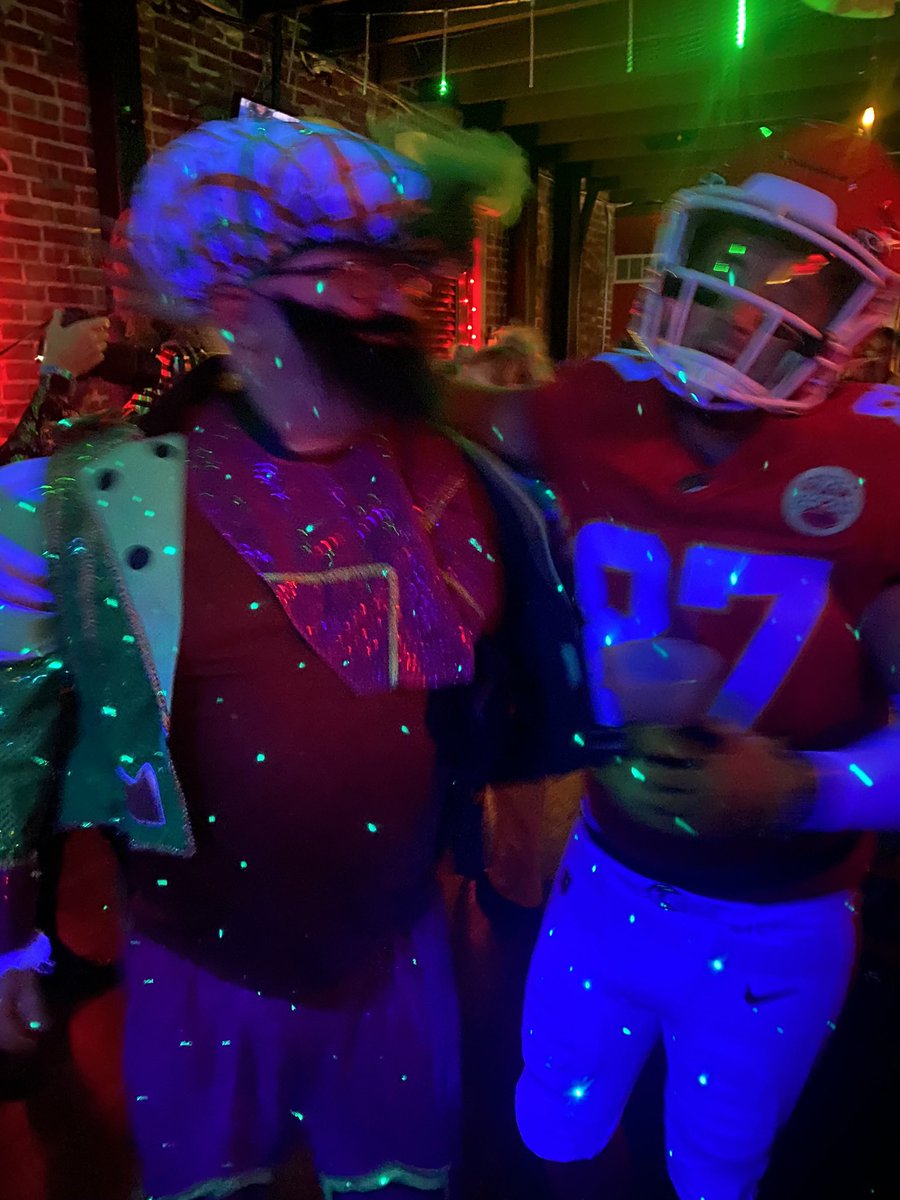 Sean Edwards tweet media