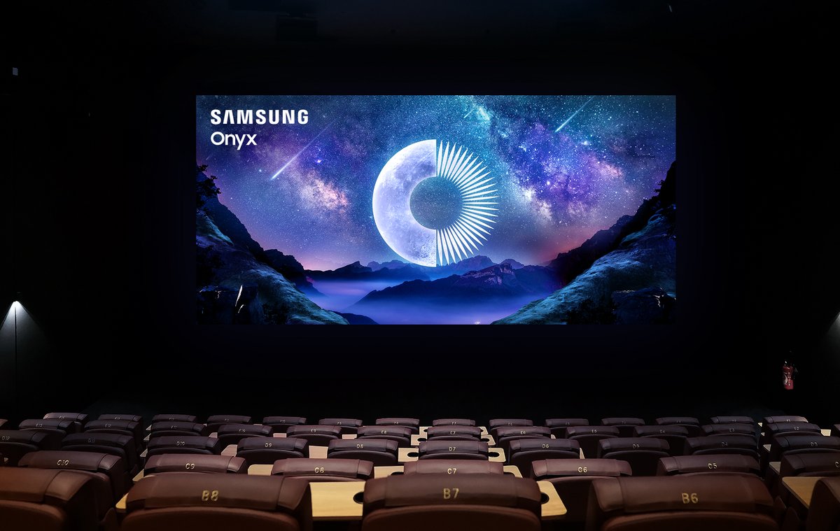 SamsungNewsUS's tweet image. Six #SamsungOnyx cinema LED displays have been installed at the Pathé Palace theater in Paris, France. Together with #TheWall &amp;amp; #SmartSignage around the cinema, #Samsung displays will raise the bar on the entire moviegoing experience. Learn more: news.samsung.com/us/samsung-ony…
