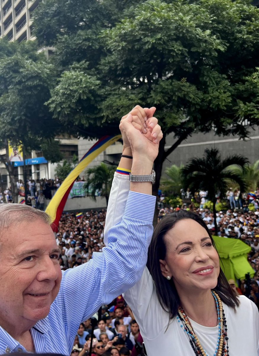 Jhonf Fonseca tweet media