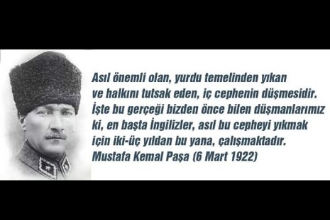 Saka_larr's tweet photo. 7-Ana Muhalefet partisi Türk Milletine savaş açmış bir koalisyonla particilik oynayarak koalisyonu meşru hale getiriyor. Sığınmacı adı altındaki sessiz işgale yeterli tepki konmuyor.  Rezerv Alan kumpasının iptali için dava açmadılar. Ege’de işgal edilen adalarımızı halka anlatmadılar. Vatandaşlar suç duyurusunda bulundu ama muhalefet(CHP, İYİP) suç duyurusunda bile bulunmadı.
Ülkemiz kara para cehennemine döndü. Kara paranın piyasaya hakim olduğu bir ülkede namuslu para barınmaz, barınamaz. Nerede ise tek üretim alanımız olan tekstil firmaları komşu ülkelere taşınıyor. Üretim bitirilmiş. Emperyal aklın emrindekiler paraları millet bahçelerine GÖMÜYOR. Bu ne ANLAMA GELİR? “Çalışmayın, üretmeyin, beslenmeyin... Bunlar gerçekleşince zaten tembelleşecek, yardımlarla nefes alacak, onurunu koruyamayacaksın. Hayal bile kuramayacaksın. Nefes alan kuklaya dönüşeceksin..” ANLAMINA GELİR.
Böyle bir ülkede enflasyon düşecek demek YALANIN EN BÜYÜĞÜDÜR! 
Böylesine büyük ihanet ve işgale susan halk MAZLUM DEĞİL, SUÇ ORTAĞIDIR. 
Dünya bambaşka bir döneme evrilirken Ortaçağ Karanlığında debelenen ülkeler yok olmaya mahkumdur. Sen deccaliyetin temsilcisi şeyh, şıhlar önünde secde ederken, cami cambazlarının ağzına aval aval bakarken elin oğlu gelir seni kıçından patlatır, mefta olursun. 
En çok hayret ettiğim durum ise;
“KENDİ ÜLKESİNDEKİ ŞEYTANLARA TAPANLARIN ŞEYTAN TAŞLAMAK İÇİN HACCA GİTMESİ....” 

TAŞERON=TÜRK İSLAM SENTEZİ 
Zahide UÇAR (23.09.2024) 
@ZahideUcar eline sağlık ablam 

Yeni yazısı,  ilginize..

https://t.co/Col1cIboRL