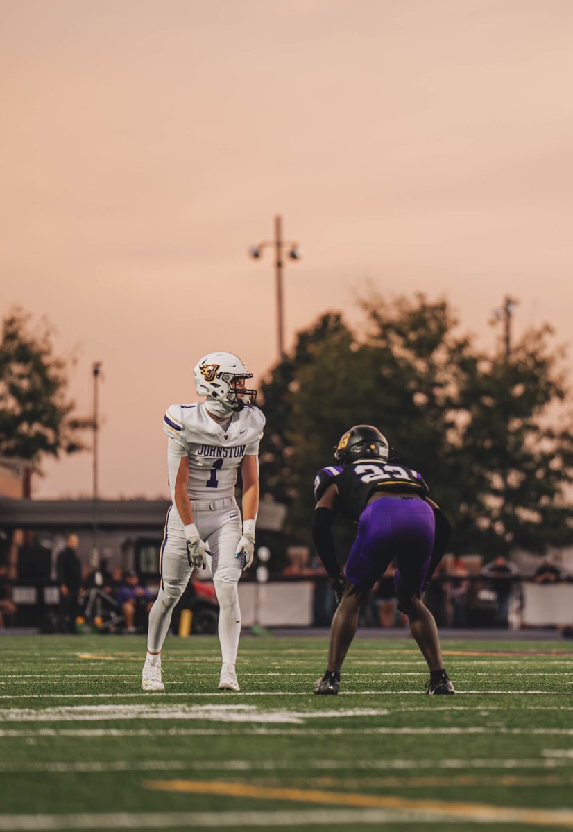 Nathan_King19's tweet photo. ‼️Senior Year Regular Season‼️🔜playoffs( #5 seed )

20 Receptions

419 Receiving Yards

20.9 YPC (4th in 5a)

3 Receiving TDs

1 Interception (6 solo tackles)

⬇️⬇️⬇️⬇️⬇️⬇️
https://t.co/KWZxsrrkNa https://t.co/BuAqHJ5Atg