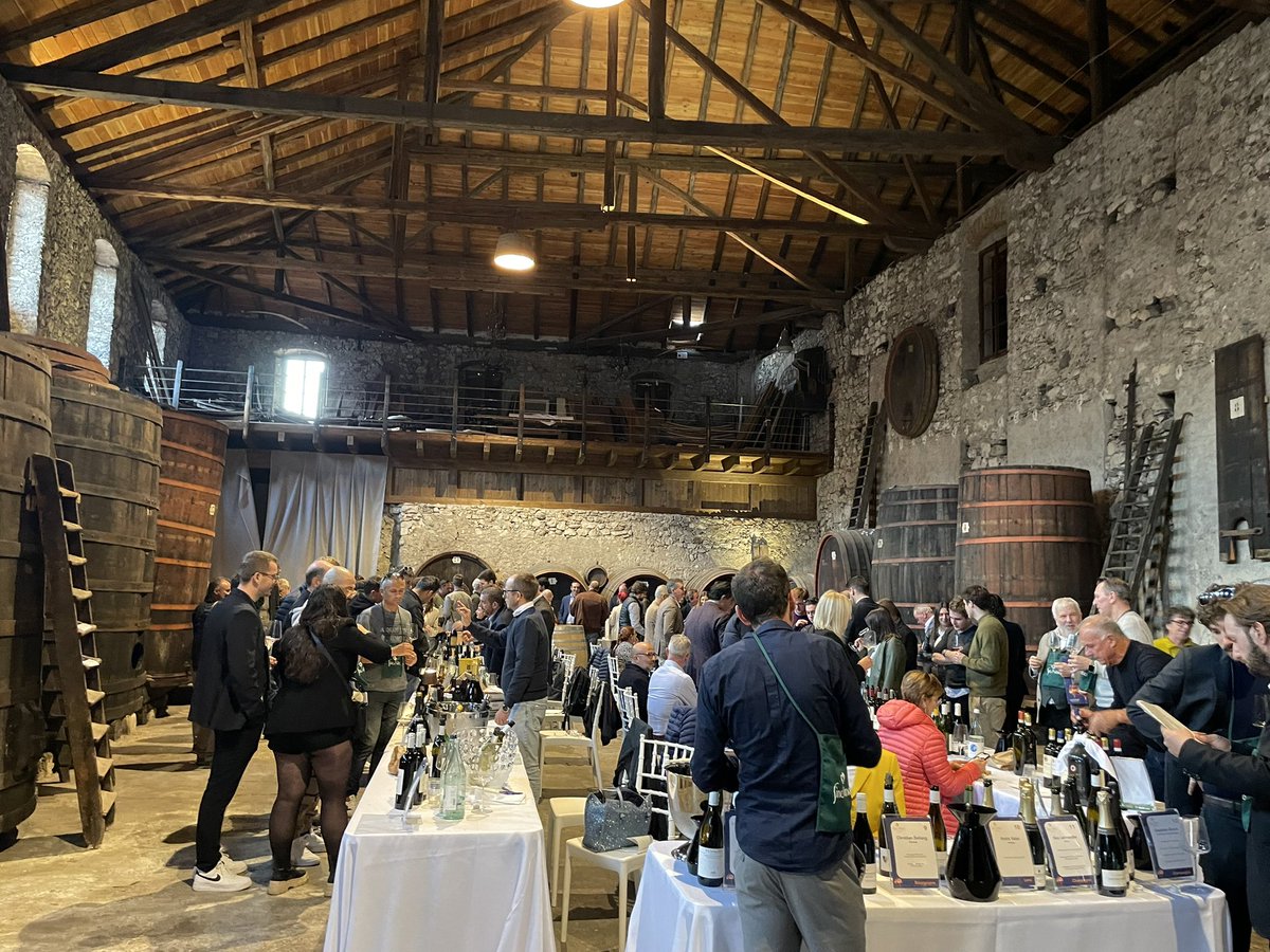 bortolinvini's tweet photo. Oggi siamo alla degustazione di “Fine Wines” il nostro distributore per il Trentino e l’Alto Adige. La location è una storica cantina a Mezzocorona (TN). https://t.co/yZWTjngL1F