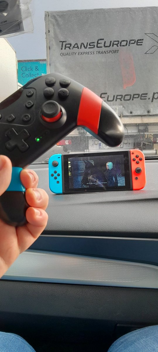 I've had a great day being in Glasgow for my first time! On the way home and stuck in major traffic. It's time to play video games!