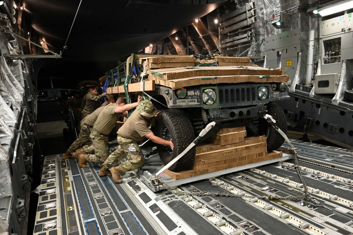 U.S. Air Force tweet media