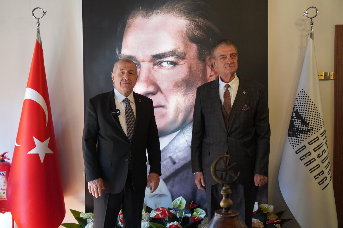 Ortadoğu’da sınırların 1990’da başlayan ve devam eden savaşlar ve demografik temizlik ve demografik işgaller ile değiştiği bir süreçten geçiyoruz. 
Nihai amacı Irak, Suriye, İran ve Türkiye’yi bölmek olan bu emperyalist projeyi durdurmak ancak terörle etkin mücadele ile