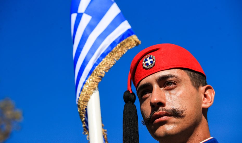 geth16's tweet photo. Το πρόσωπο της φετινής επετείου της 28ης Οκτωβρίου, ασφαλώς δεν θα το βρούμε στις εξέδρες των επισήμων που έχουν στηθεί στις παρελάσεις, ειδικά αυτής στη Θεσσαλονίκη…
https://t.co/hPmBxCaoWm https://t.co/HaQfbSIZkA