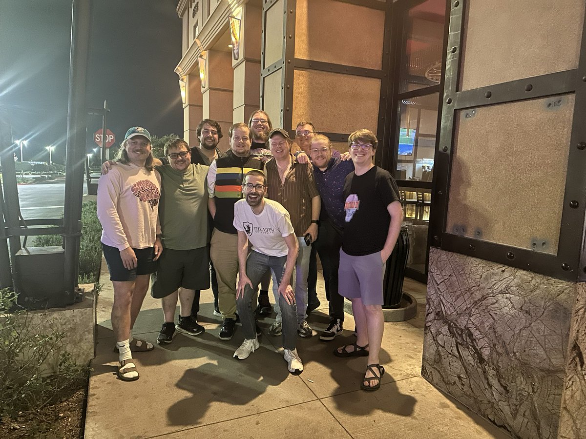 bigb0790's tweet photo. #MCVegas with @SmoothBrainEdh was another great trip! Awesome games, awesome people, and awesome memories. Thank you to everyone that I met and people i played with for making this the best MagicCon I’ve attended yet!! https://t.co/7s5bSYu8ml