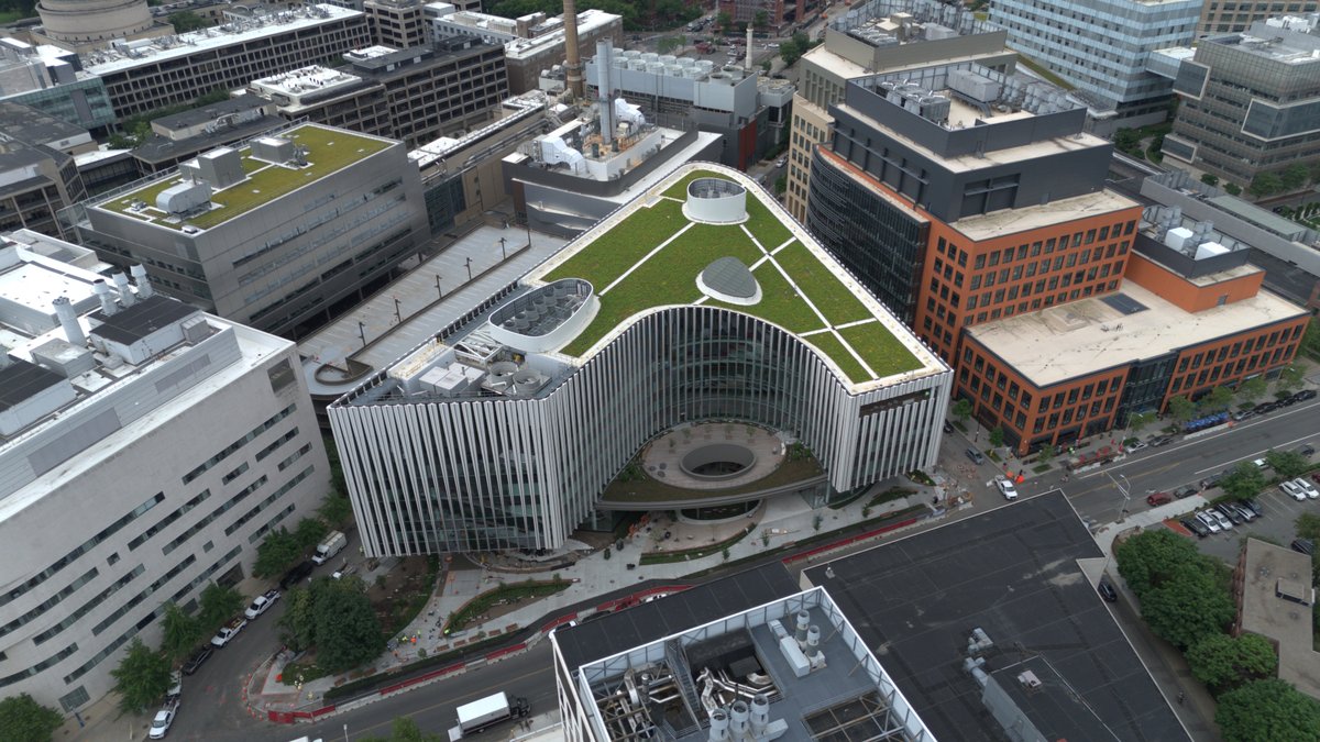 ragoninstitute's tweet photo. The Ragon Institute is thrilled to announce that our new building at 600 Main Street designed by Payette has received a Citation Award for Excellence in Architecture from the American Institute of Architects (AIA) New England. 

#Architecture #AIA #RagonInstitute #Payette https://t.co/IvY7WJZ9FK