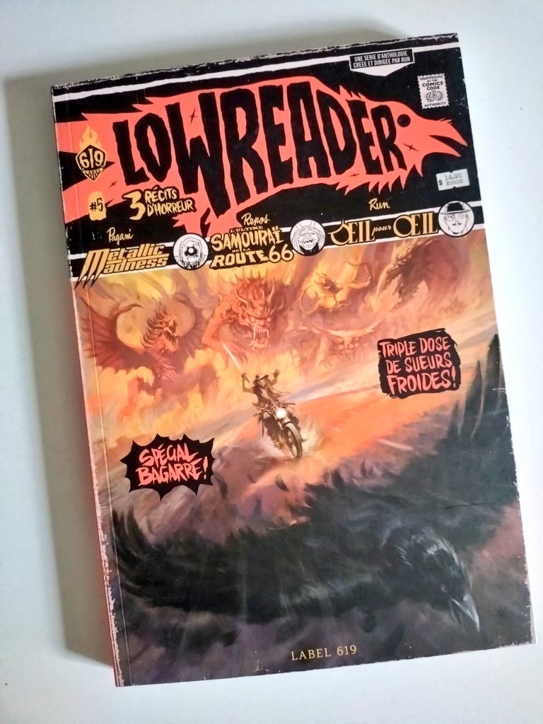 Naka_manga's tweet photo. La bagarre pour le 4 heures avec le nouveau #Lowreader chez @ruedesevresBD ! 🤖👹💪🏻

Trois nouvelles histoires avec que des gens qu'on adore...@CharlieTheChan @Sylvainrepos et @realMutafukaz . La kiffance a l'état pur ! ❤️ https://t.co/adR4BIuR2X