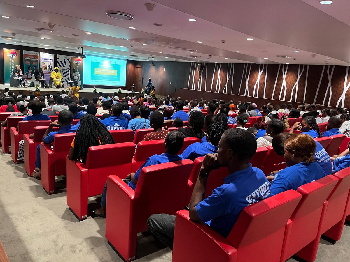 CampusFranceCam's tweet photo. SAPEF 2024 : 2ème étape clôturée 

Quelques images de cette 11ème édition dans la ville de Douala 

#SAPEF_2024
#CampusFranceCameroun https://t.co/9KUVm6cfpM