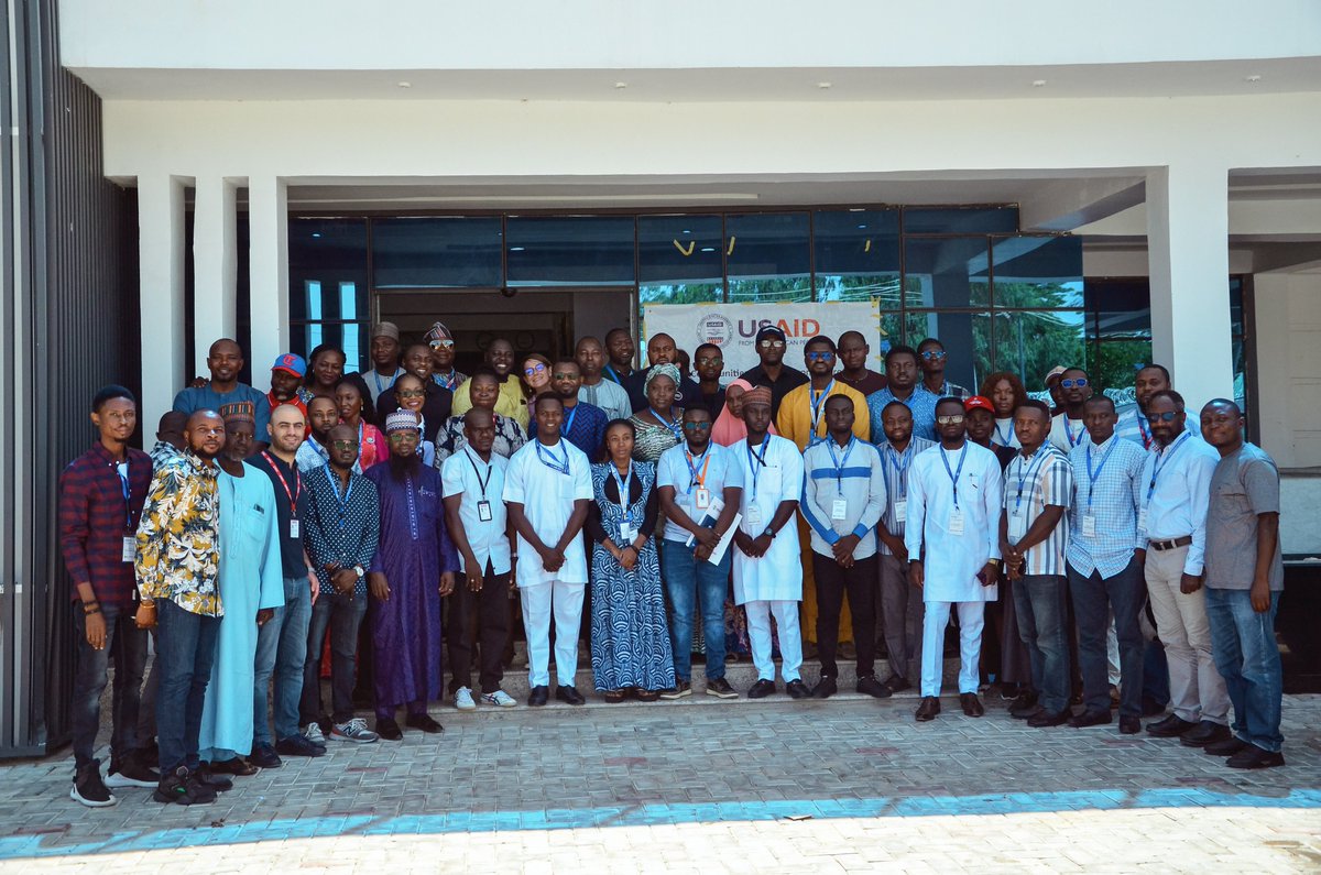 DRC_NGA's tweet photo. On Oct 15-16, 2024, @DRC_NGA held a kick-off meeting in Maiduguri for the @USAIDSavesLives-funded project 'Stronger Communities through Stronger Protection Environment in Northeast Nigeria.' In collaboration with NRC, FHI360, PUI, CBI &amp; GISCOR, stakeholders aligned and onboarded. https://t.co/bxDGLzG9lV