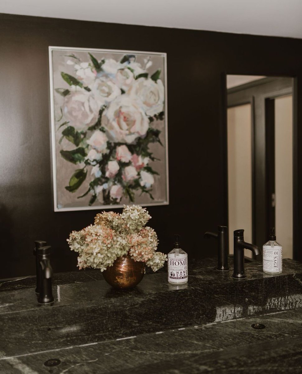 ShriYogaRI's tweet image. Welcome to Shri’s beautifully designed, gender-neutral restroom. 🌿 Thoughtfully crafted with calming decor and inclusive amenities, it’s a peaceful retreat for all. ⁠#InclusiveSpaces #MindfulDesign #ShriYoga⁠