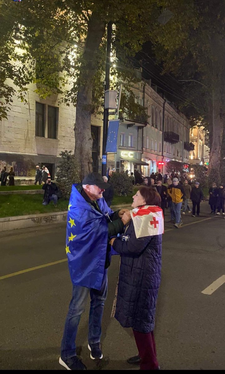 aptsiauri_ana's tweet photo. 📍Tbilisi, 🇬🇪🇪🇺

📷 Gig Karapetiani https://t.co/YzIDOtyD77