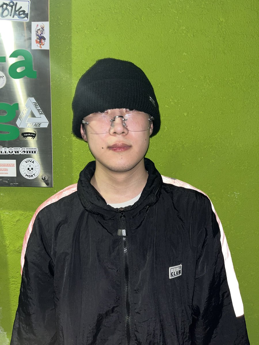 ZEROMCBATTLE's tweet photo. 2024 10.27
ZERO MC BATTLE Vol.2
優勝　盧舎那(@rushana_0309)
準優勝　MAIllI(@mairi_5NDL)
ベスト4 ILL THE KID(@ILL_THE_KID)
ベスト4 楓(@kaede_futo) https://t.co/qd1gIiQCLF