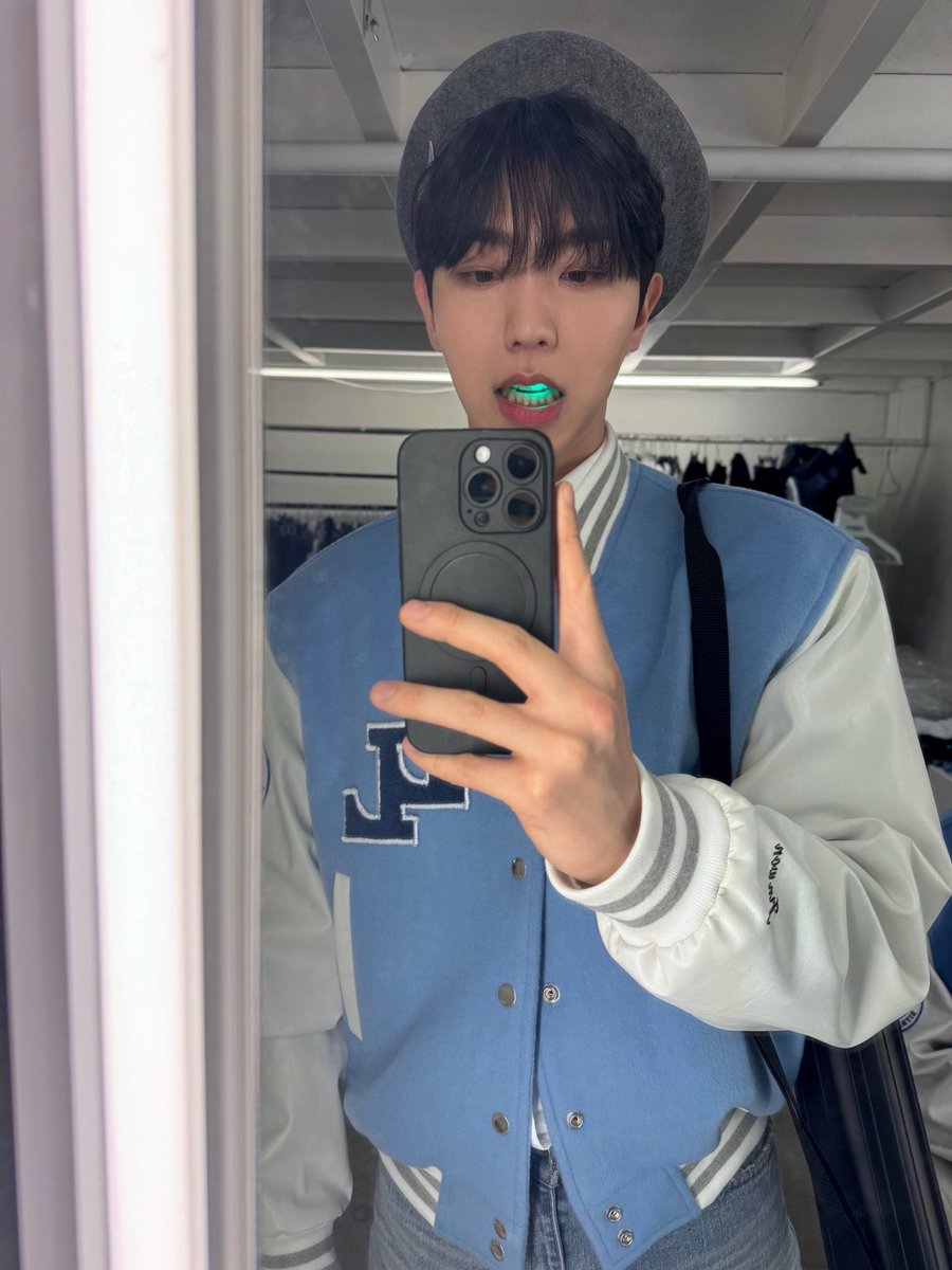 osxots's tweet photo. 난 니가 정말 조아… https://t.co/59wahwaNTA
