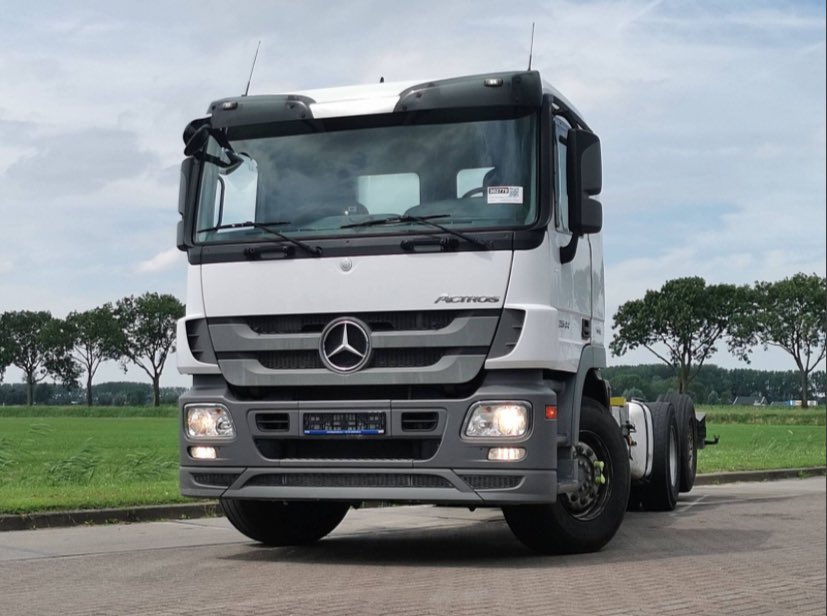 SEABOARDLLC's tweet image. 🚨 NEW !!

MERCEDES-BENZ-ACTROS 2544 6X2*4 RETARDER WB420 

CONTACT US #MercedesBenz #SEABOARD