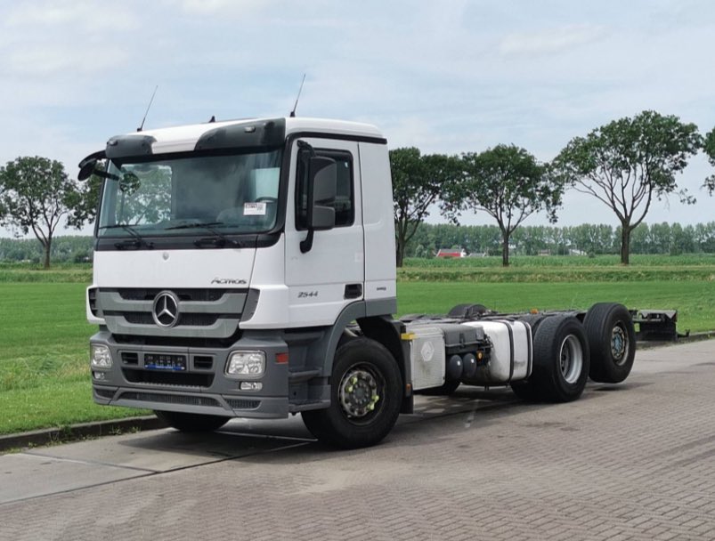 SEABOARDLLC's tweet image. 🚨 NEW !!

MERCEDES-BENZ-ACTROS 2544 6X2*4 RETARDER WB420 

CONTACT US #MercedesBenz #SEABOARD