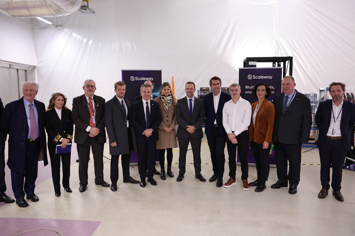 Marc Ferracci (@ferraccimarc) on Twitter photo Aujourd'hui, je me suis rendu à Saint-Ouen-l’Aumône, dans le Val d’Oise, pour rencontrer l’entreprise <a href="/Scaleway_fr/">Scaleway FR</a>, filiale du groupe <a href="/GroupeIliad/">Groupe iliad</a>, expert du cloud européen et échanger sur le développement de l’intelligence artificielle. 💾
Scaleway est spécialisée dans le Aujourd'hui, je me suis rendu à Saint-Ouen-l’Aumône, dans le Val d’Oise, pour rencontrer l’entreprise <a href="/Scaleway_fr/">Scaleway FR</a>, filiale du groupe <a href="/GroupeIliad/">Groupe iliad</a>, expert du cloud européen et échanger sur le développement de l’intelligence artificielle. 💾
Scaleway est spécialisée dans le