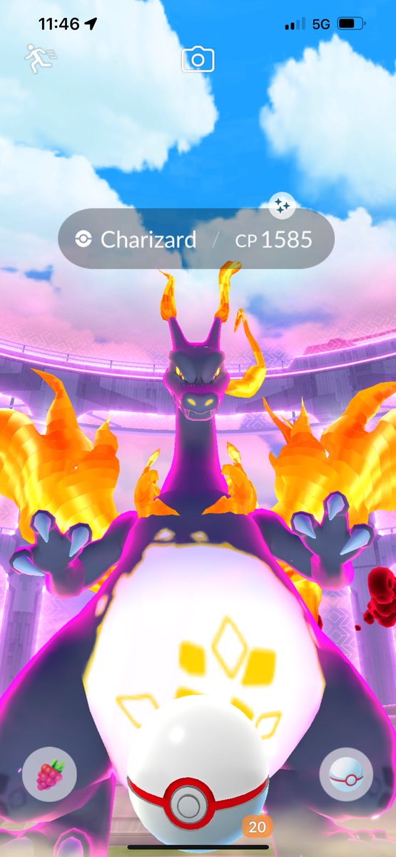 We managed to bring our local community together for some Gigantamax raids on Sunday! It took some coordination as many are newer to the game, but we pulled it off. Quite a few players caught a shiny, and I was lucky enough to score the shiny Zard!

Happy Grinding! ✨
#PokemonGO