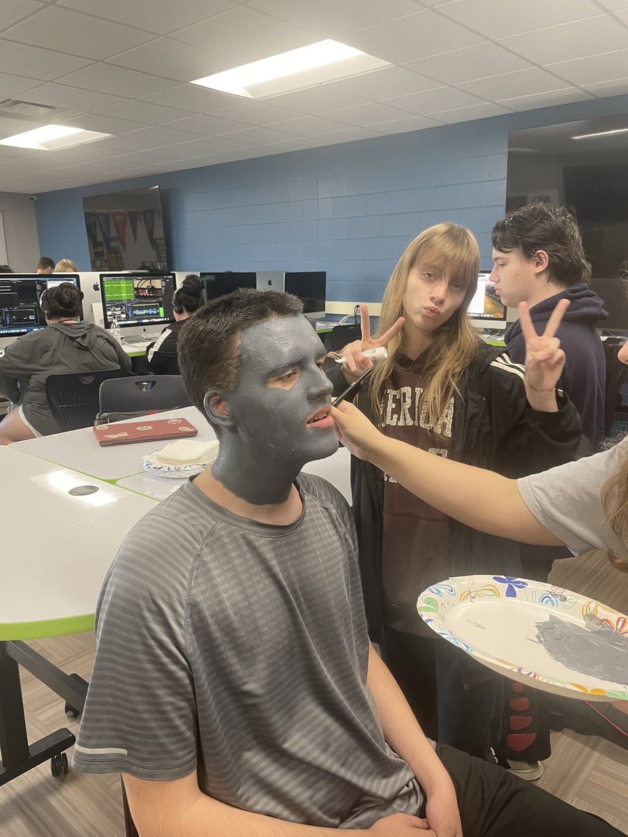 TheEdgeLC's tweet photo. Something monstrous is coming our way….  #theedgelc #halloweenedition #iamedtech https://t.co/iQPkbfZxag
