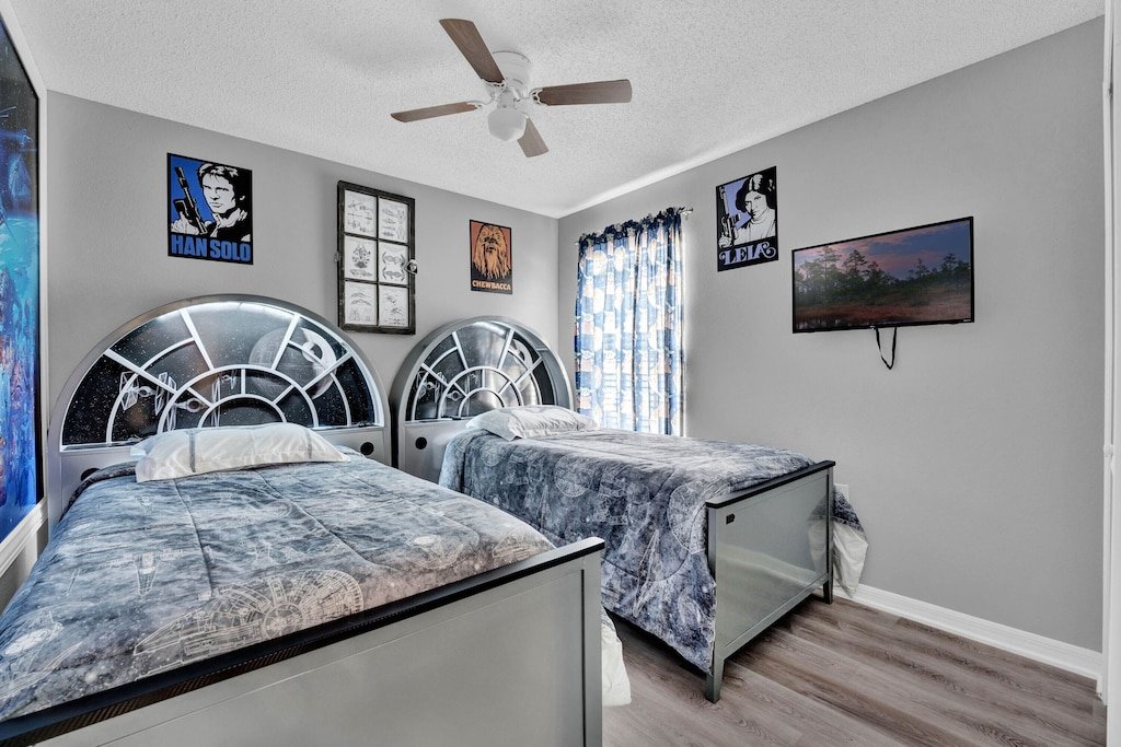 rentbyhost's tweet photo. π΄ Dreaming of paradise? ποΈ Rent our stunning 4-bedroom beachfront villa in Kissimmee, Florida! Enjoy breathtaking views and cozy beach chairs just steps from the shore. βοΈ #BeachLife #KissimmeeVilla #VacationGoals #ByOwner #rentbyhost #rental #vacation https://t.co/7LWHDkmvxY https://t.co/wEXBjeLcTU