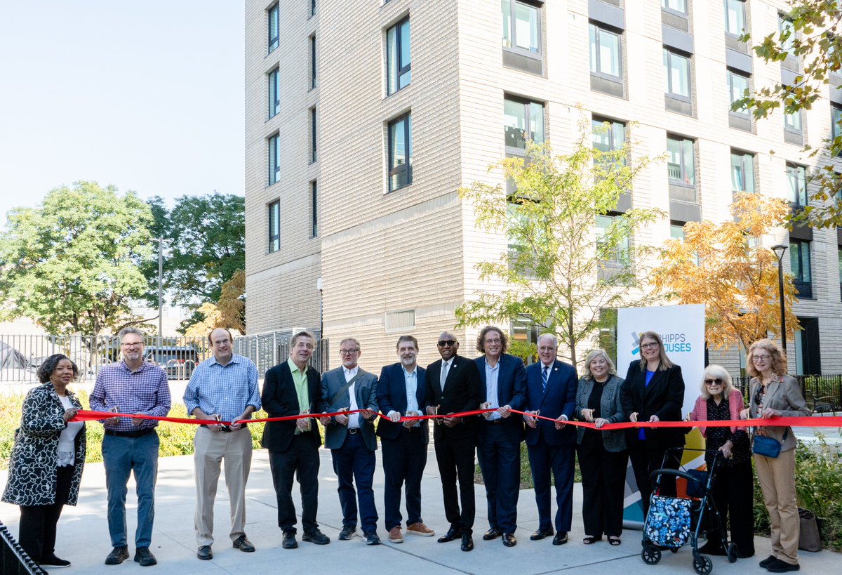Queens Community Board 6 (@queenscb6) on Twitter photo Last Monday we had the privilege of cutting the ribbon on Apex Place Apartments in Forest Hills (Horace Harding Expwy). We are so glad this affordable housing project is completed & fully occupied.
Thank you <a href="/PhippsHouses/">Phipps Houses</a>, <a href="/FXCollaborative/">FXCollaborative</a>, and <a href="/cplusga/">Curtis + Ginsberg Architects (C+GA)</a>!
#AffordableHousing
đź§µ Last Monday we had the privilege of cutting the ribbon on Apex Place Apartments in Forest Hills (Horace Harding Expwy). We are so glad this affordable housing project is completed & fully occupied.
Thank you <a href="/PhippsHouses/">Phipps Houses</a>, <a href="/FXCollaborative/">FXCollaborative</a>, and <a href="/cplusga/">Curtis + Ginsberg Architects (C+GA)</a>!
#AffordableHousing
đź§µ